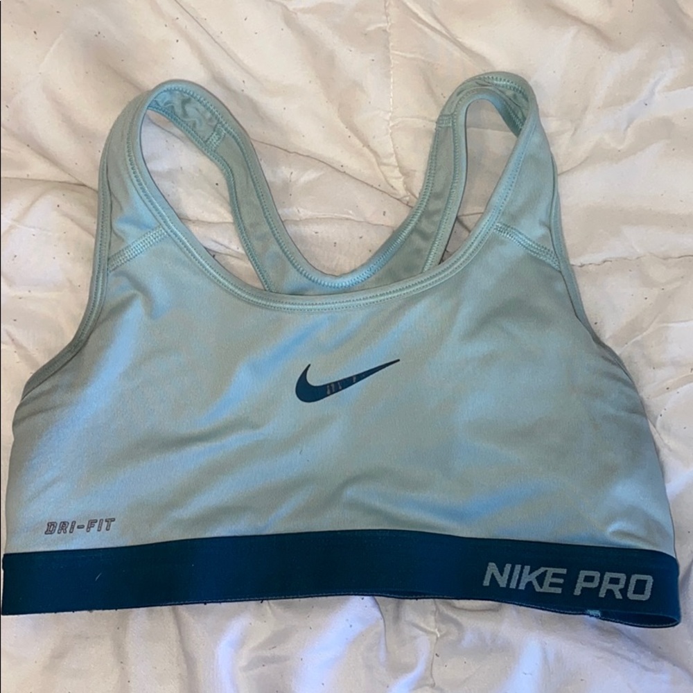 Nike Dri-Fir Sports Bra size Small! Blue